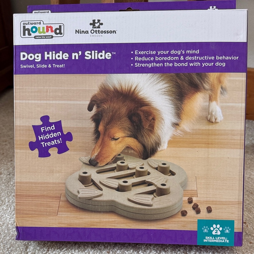 Outward Hound Dog Hide n' Slide Puzzle - Purple and Tan